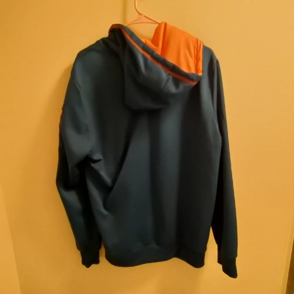 Jacket - Picture 2 of 3